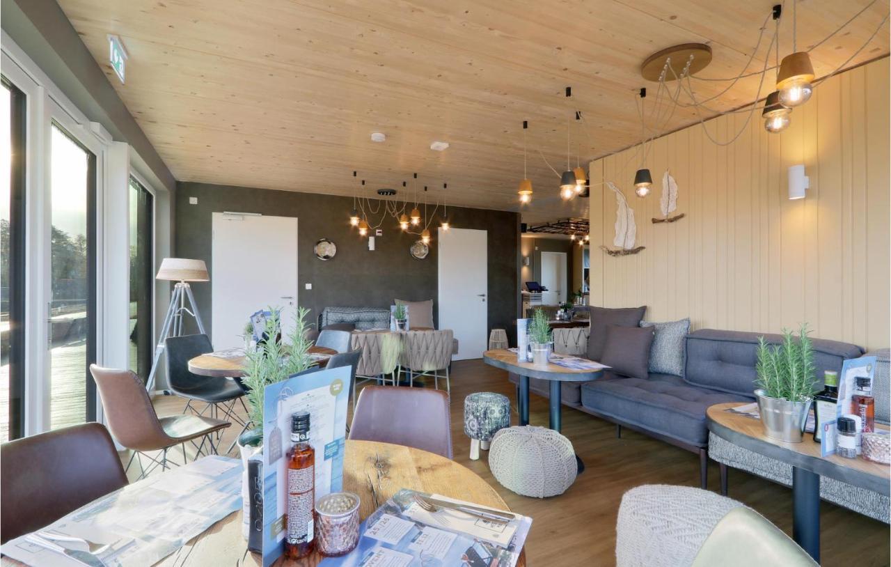 Nice Home In Lembruch-Duemmer See With Sauna Eksteriør bilde